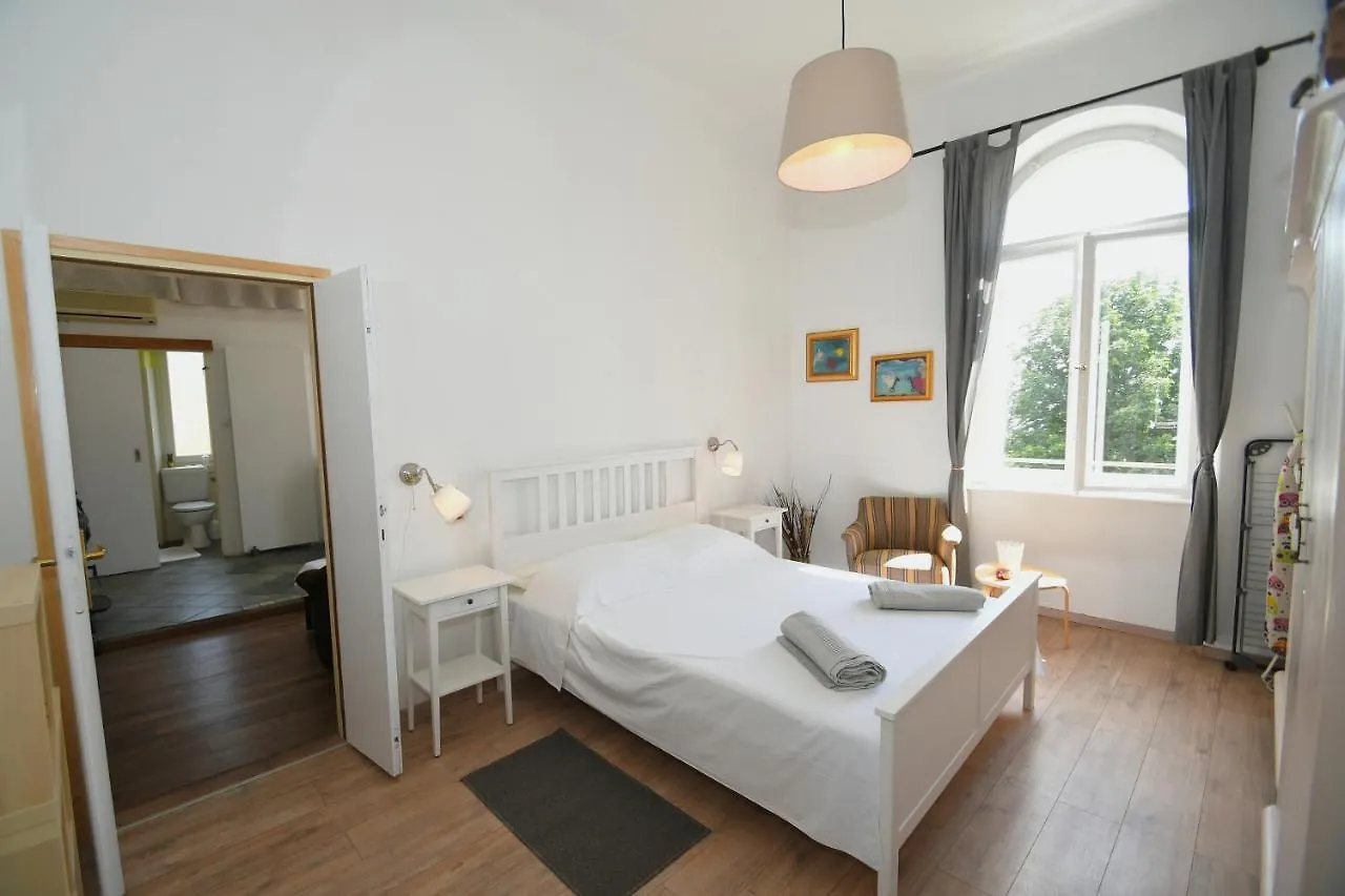 Central apartment with beautiful sea view Opatija